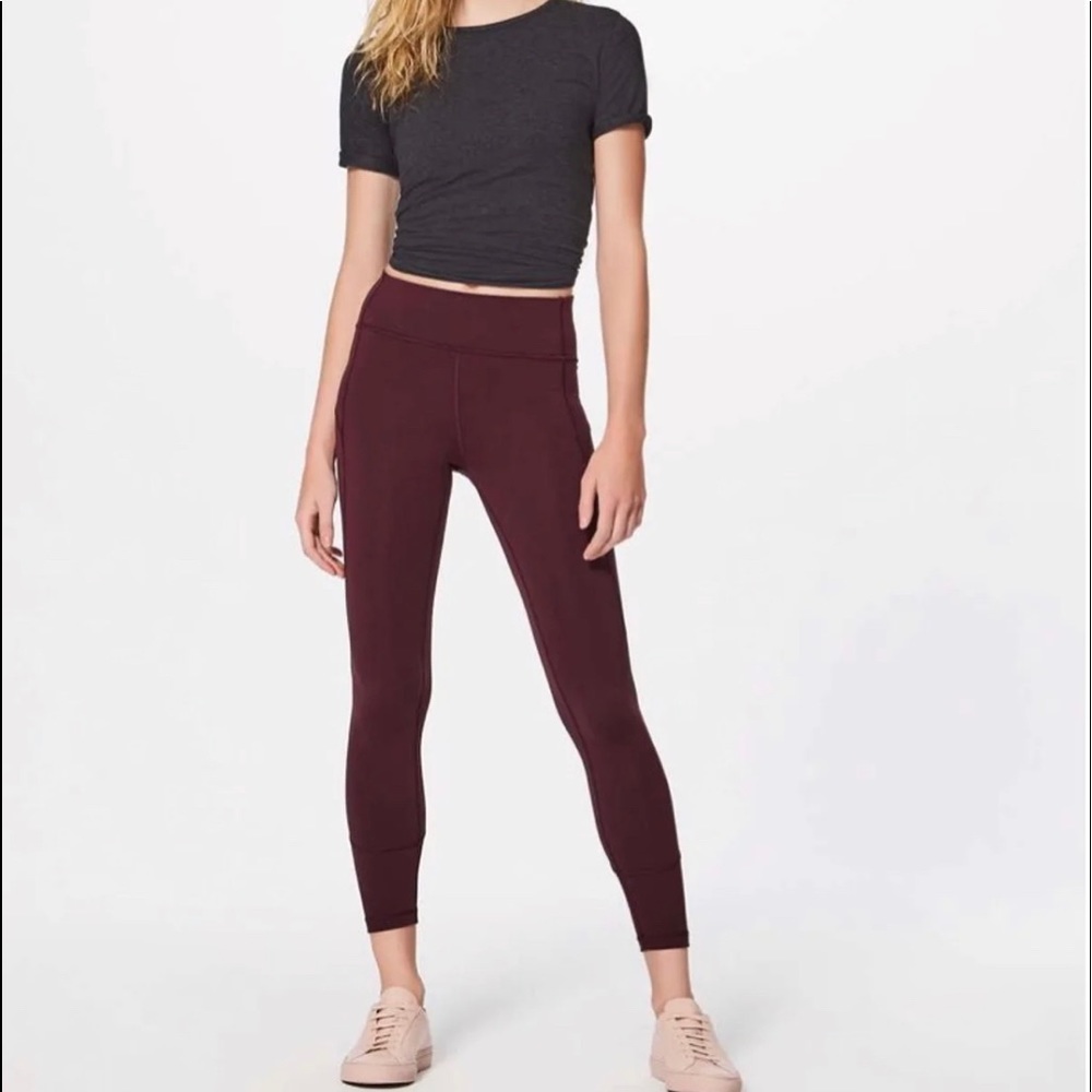 Lululemon in movement tight 25”